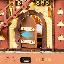Load image into Gallery viewer, Cuckoo Clock