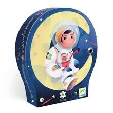 Load image into Gallery viewer, Silhouette Puzzle - An Astronaut on the Moon - 36 pieces