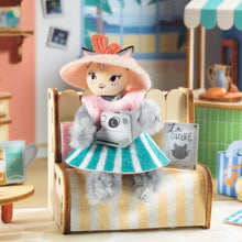 Load image into Gallery viewer, Mini House DIY - Mia