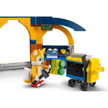 Load image into Gallery viewer, 76991: Tails&#39; Workshop and Tornado Plane
