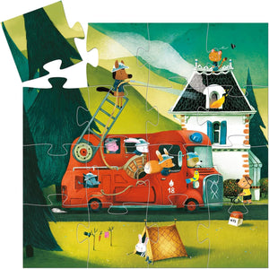 Silhouette Puzzle - The Fire Truck - 16 pieces