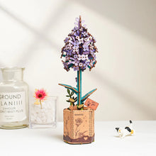 Load image into Gallery viewer, DIY Wooden Flower: Lilac
