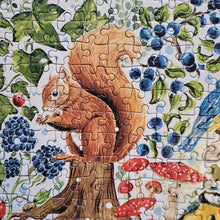 Load image into Gallery viewer, The Art File: Woodland Wildllife - 1000 pieces
